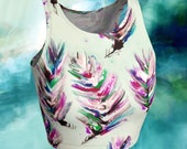 FEATHERS YOGA CROP top, yoga, yoga crop top, yoga, art wear, wearable art, yoga style, yoga fashion, spring, yoga art, fit fashion