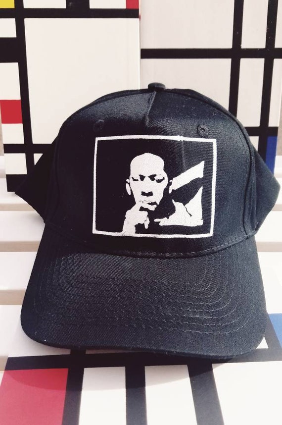 minimalist baseball cap