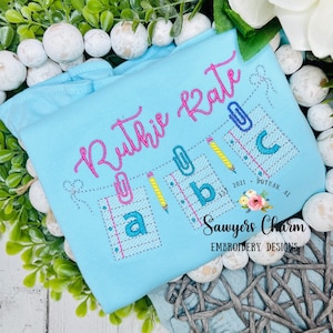 BUNDLE ABC Schule Bleistifte/Notizbuch Papier Wimpelkette mit & ohne Schleife, Skizze Stickdatei für Schule, Schnellstich