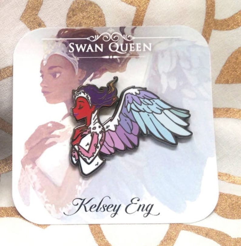 Swan Queen Pin image 1