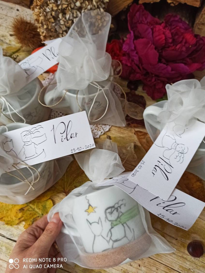 Bomboniera a tazza da cappuccio con sotto piatto in sughero, bomboniera per battesimo, comunione, cresima e matrimonio. Personalizzata. immagine 9