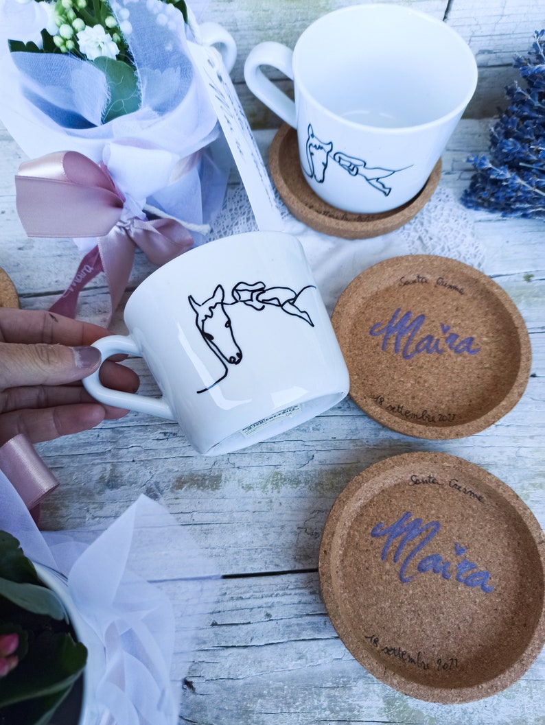 Bomboniera a tazza da cappuccio con sotto piatto in sughero, bomboniera per battesimo, comunione, cresima e matrimonio. Personalizzata. immagine 10