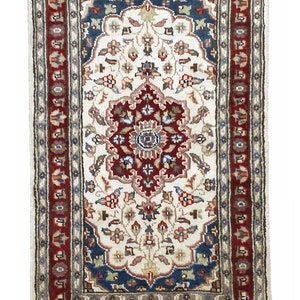 Real Hand knotted Handmade Pakistani Rug Persian Style Woolen and Silk Carpet - Single Knot image 1