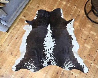 Exotic breed Cow hide rug, Genuine handmade, Cowhide skin, Animal skin, Real Leather rug, Peau de vache