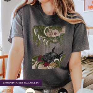The Demon and Medusa, Dramione Shirt Sweater Crewneck Sweatshirt, Subtle Fanfic Lovers Merch, Bookish Fanfiction Gift, Secrets and Masks imagem 4