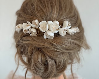 White Flower Clay Wedding Hair Accessory | White Flower Clay Earrings | Wedding Hair Comb | Bridal Hair Comb | Wedding Gift | Bride Hair