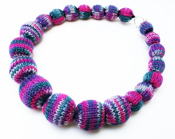 Knit your own Statement Bead Necklace (pdf knitting pattern)