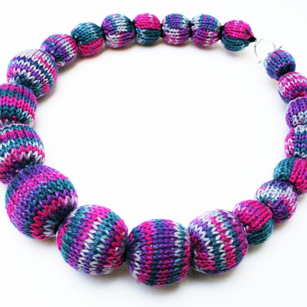 Knit your own Statement Bead Necklace (pdf knitting pattern)