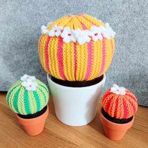 Knit your own Stripy Ball Cacti (pdf knitting pattern)
