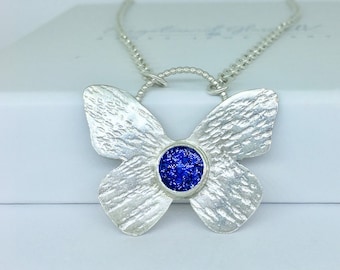 Ashes necklace, ashes in glass jewellery, ashes jewellery, ashes pendant, cremation jewellery, memorial jewellery
