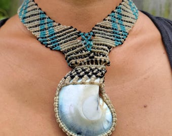 Nautilus Shell Choker Necklace – Beige & Blue Macramé with Black Stone Beads, Adjustable Ocean Spirit Design