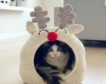Reindeer Crochet Cat Bed Pattern • Christmas Kitty Pod (PDF Pattern)