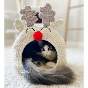 Reindeer Crochet Cat Bed Pattern • Cat Pod Pattern • Cat Cave Pattern • Cat House Pattern • Kitty Pod • Pet Cave • Pet Bed Small Dog Bed