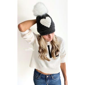 3 Sizes Heart Hat Crochet Pattern | half double crochet (hdc) Heart Hat Pattern | Crochet Heart Hat Pattern | Crochet Valentine Hat