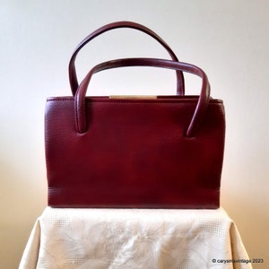 Vintage Burgunderrot, dunkelrot melierte Kunstleder 2 Henkel Handtasche