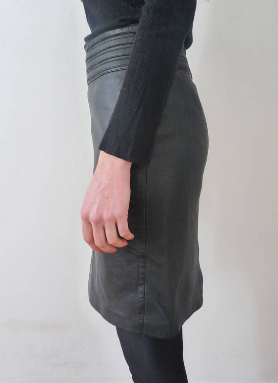 Black leather skirt, black leather pencil skirt, … - image 4
