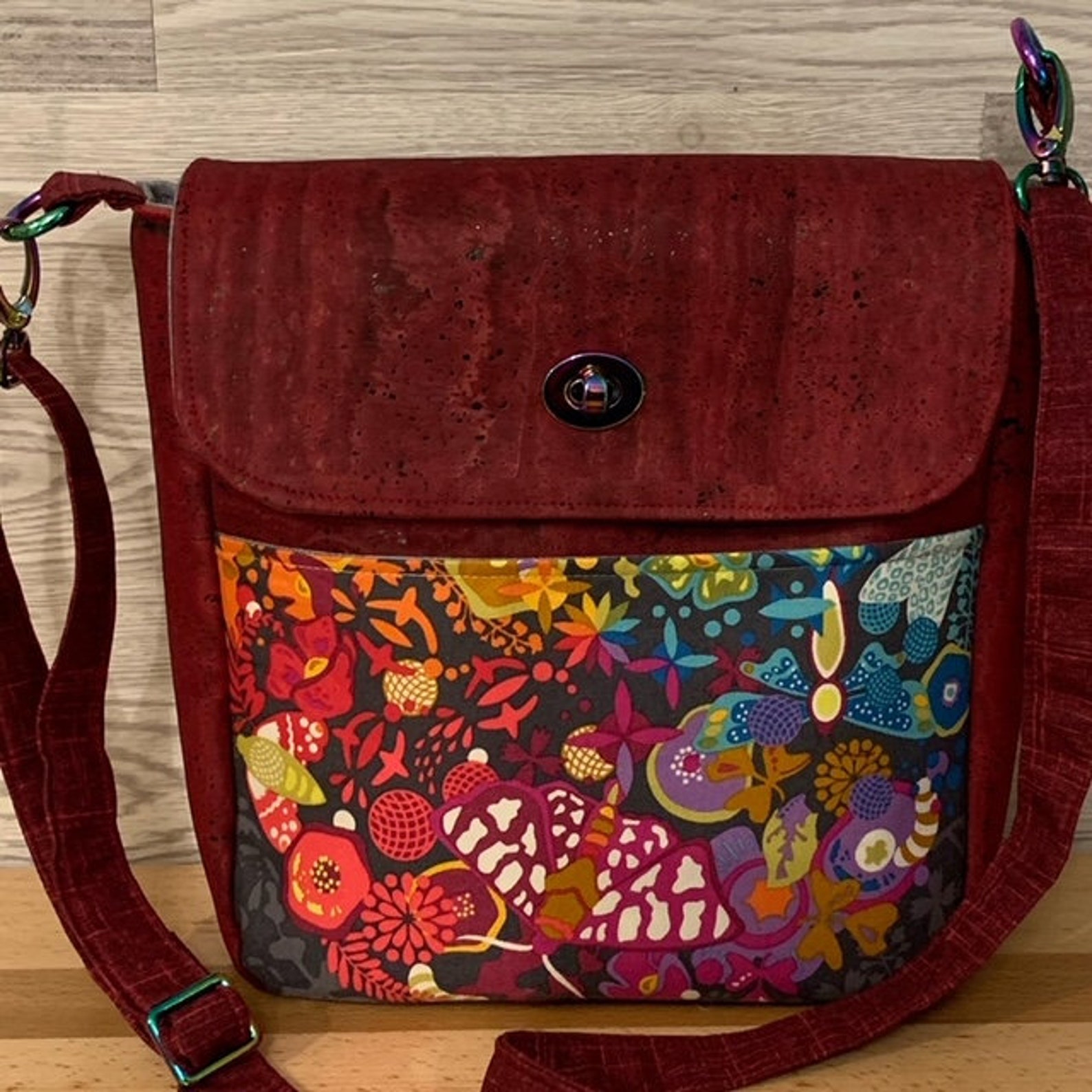 PDF Sewing Pattern Traveler Crossbody Bag , Travel Bag Sewing Pattern ...