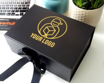 customized boxes with company logo