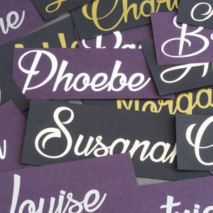 Aangepaste kalligrafienaamstickers - vinylstickers voor glazen en geschenkverpakkingen - handgeschreven labels voor bruiloften en feesten