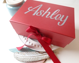 Caja de regalo roja personalizada: nombre caligráfico, propuesta de dama de honor