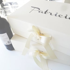 Wedding Gift, Bridesmaid Gift Box, Custom Name Box, Personalized Favor, Proposal Box, Gift Box With Lid