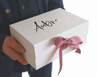 Personalized Bridesmaid Proposal Gift Box, Magnetic Snap, Ribbon