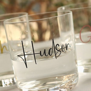 Glas Namen Aufkleber, Kerzenaufkleber, Benutzerdefinierte Namensschilder, personalisierte Aufkleber, Hochzeit Vinyl Aufkleber, Kalligraphie Vinylnamen