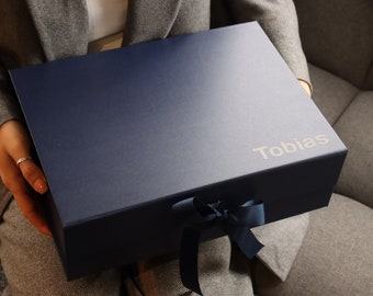 Caja de regalo grande con tapa: cierre magnético y cinta personalizada