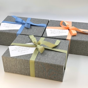 Premium linnen geschenkdoos voor aandenkens, bruiloften en verjaardagen - lint en gepersonaliseerde kaartopties