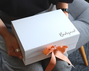 Personalized Bridesmaid Gift Box with Ribbon - Magnetic Keepsake Box