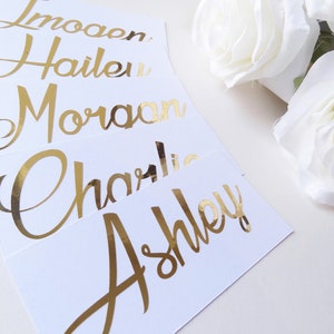Gold Namen Aufkleber, kundenspezifischer Vinyl Aufkleber, Hochzeits-Gastgeschenke, Brautjungfer Vorschlag, Tisch Namen Tags, Hen Party, Baby-Dusche-Dekor