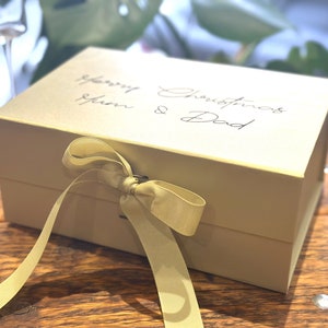 Gold Geschenkbox, personalisierte Eltern Geschenkbox, Geburtstagsgeschenkbox leer, Jubiläumsgeschenkbox, Geschenkbox mit Deckel, personalisierte Geschenkbox