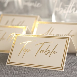 Gouden tafelnummers, vinylstickers, handgeschreven, kalligrafieletters op tafel, gepersonaliseerde vinylsticker, stickers geschenkverpakking, naamlabels