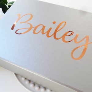 Vinylstickers, aangepaste naam vinylstickers, gunst geschenkdoos, bruiloftsdecor, voorstel bruidsmeisje, naamstickers, waterflesstickers, vrijgezellenfeest