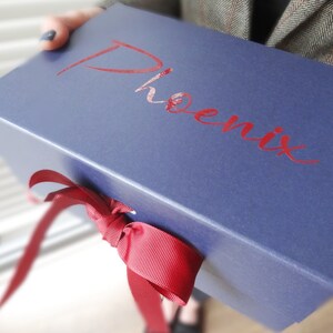 Magnetic Gift Box with Ribbon: Custom Wedding Favor