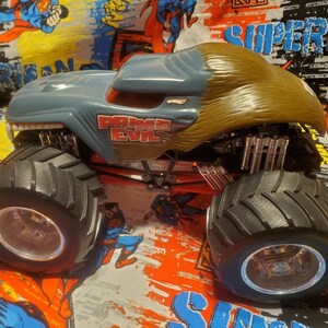 Vintage Rare Prime Evil 1/24 1:24 scale. Monster Jam Monster Truck image 9