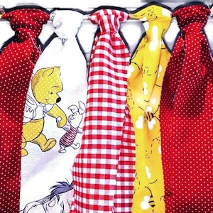 WINNIE the POOH Stoff Banner, POOH 1. Geburtstag, Winnie Party Dekoration, Foto Requisite, Smash Cake, Winnie the Pooh Baby Shower Dekor