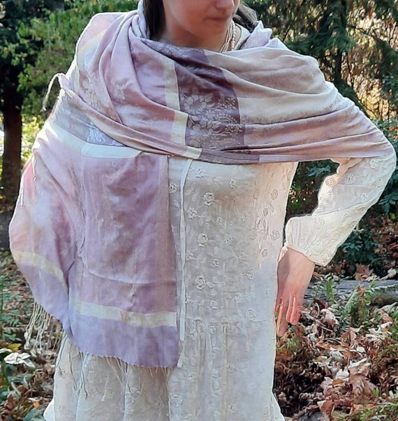 100% silk Light pink and lavender scarf shawl wov… - image 9