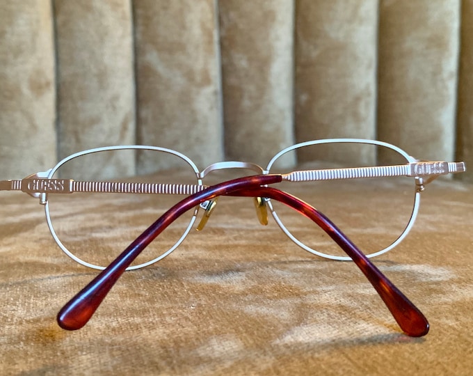 Vintage 90’s Guess Tortoise Shell & Gold Logo Glasses Frames