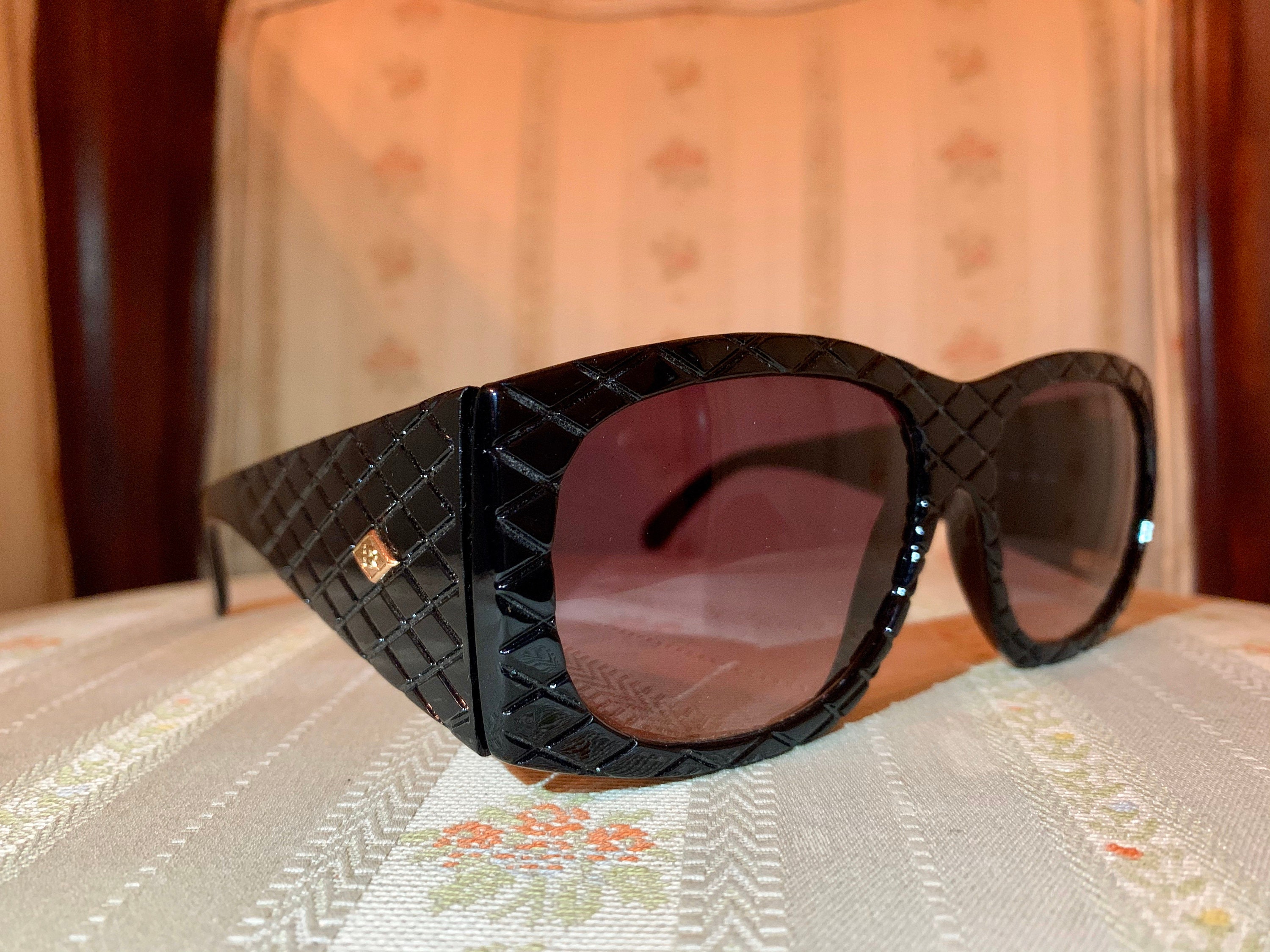 Vintage 80’s Helena Rubinstein NOS Black Quilted Logo Sunglasses