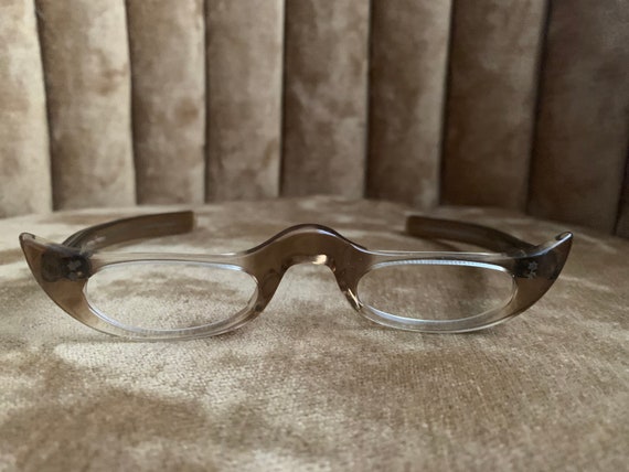 Vintage 50’s Gradient Cateye French High Bridged … - image 3