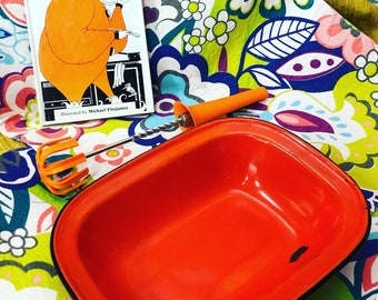 Vintage Orange Enamel Baking Dish