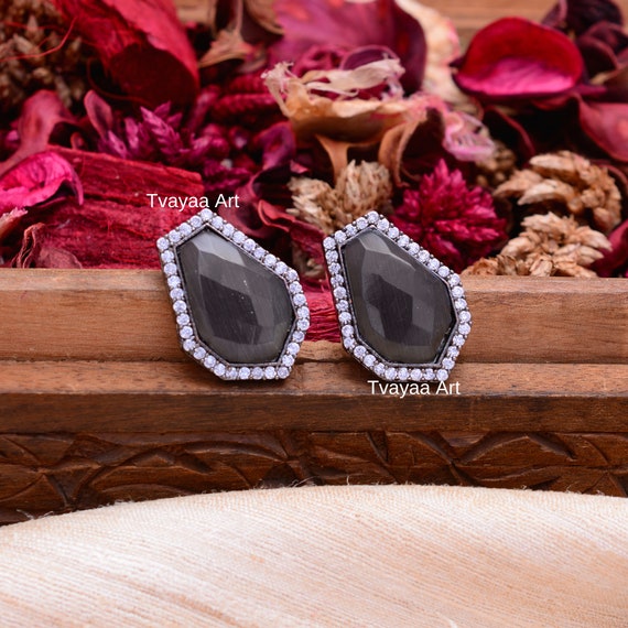 Beautiful stone earrings deals