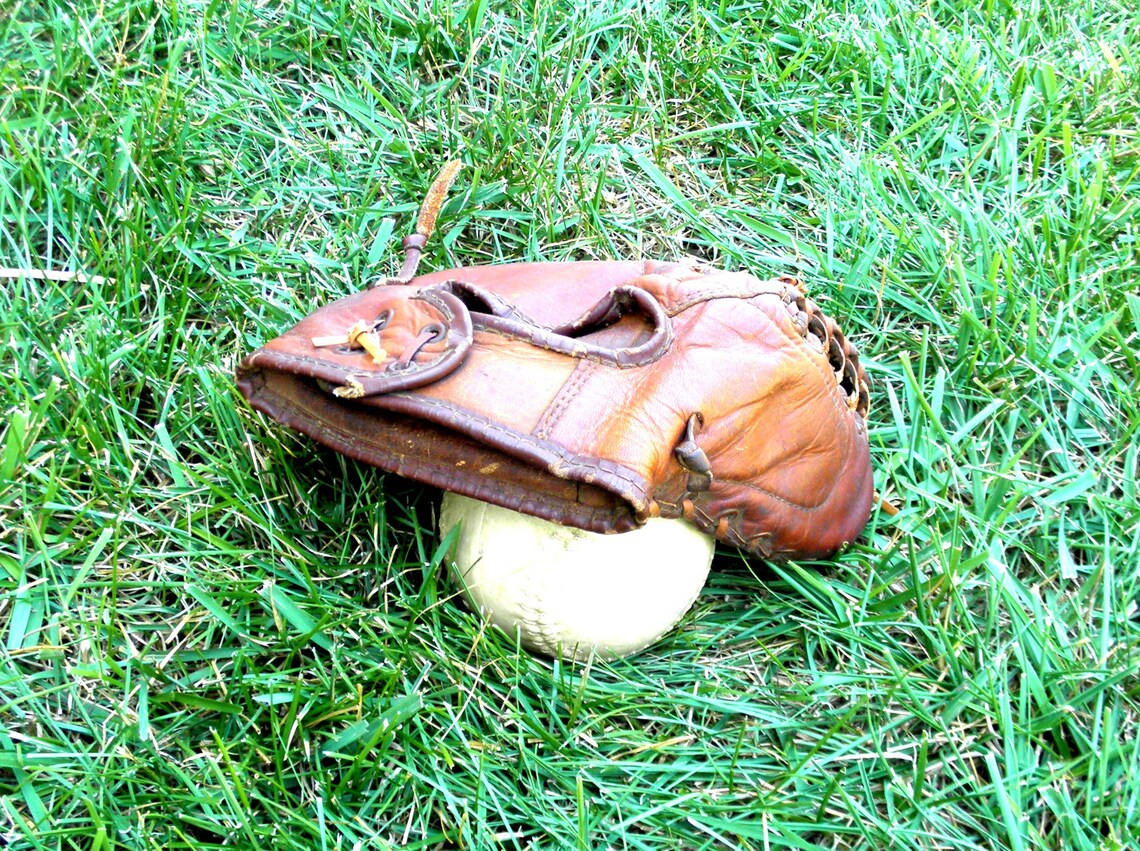 Ted Kluszewski Baseball Glove Old First Baseman Mitt Vintage Etsy