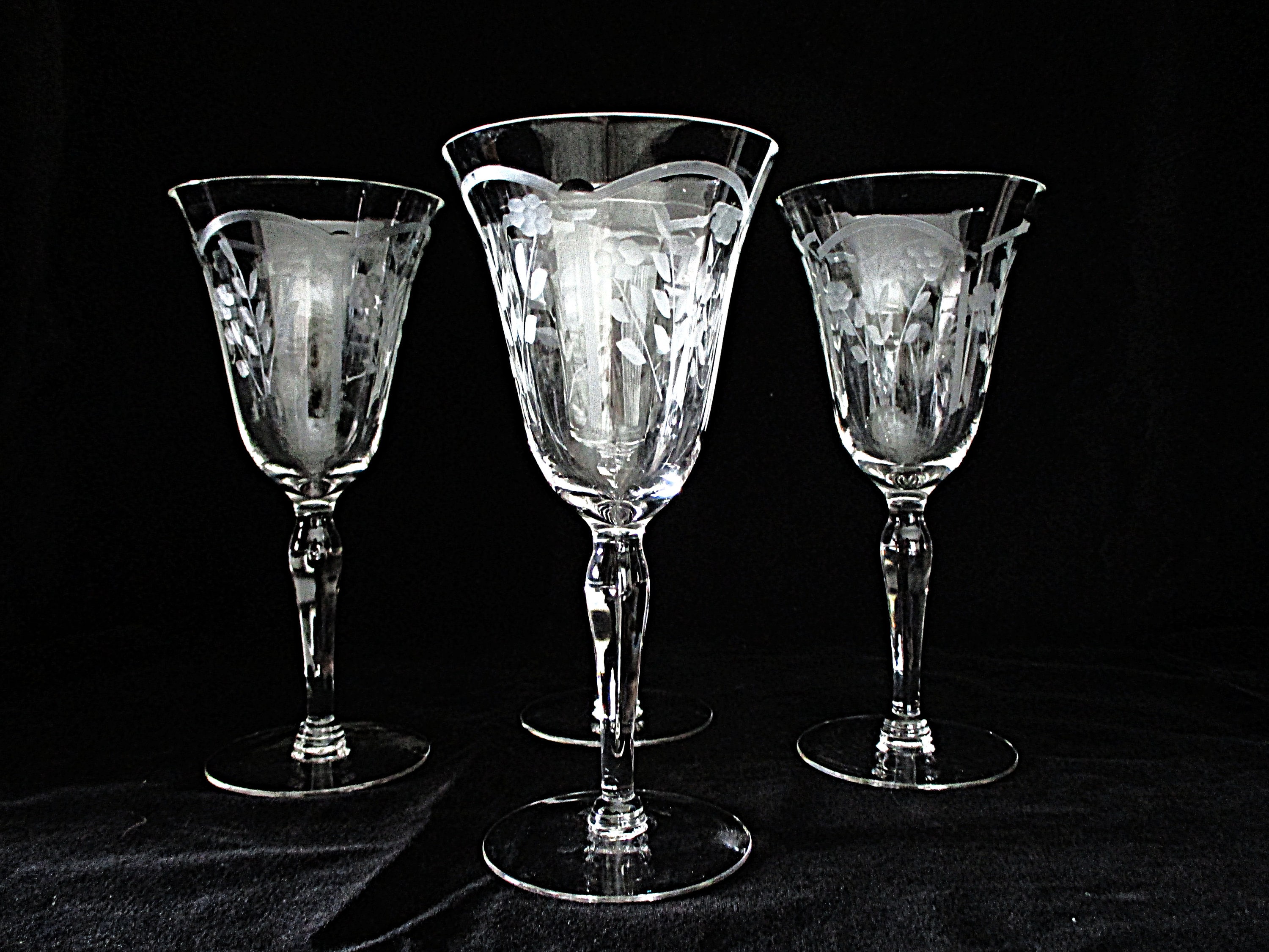 Etched Crystal Wine Glasses Fostoria Set of 4 Vintage Etsy