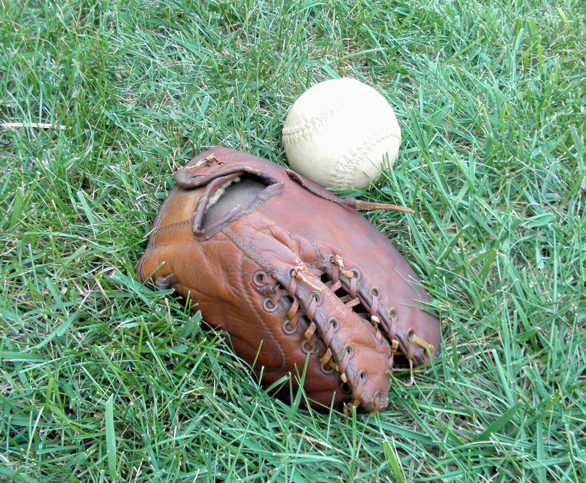 Ted Kluszewski Baseball Glove Old First Baseman Mitt Vintage Etsy