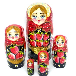 Ukrainian Traditional Hand Painted Strawberry  Nesting Doll 5 pieces, Matryoshka Doll 4.92&#39;&#39;or 12.5 cm, Home Decor, Kid&#39;s Room Decor