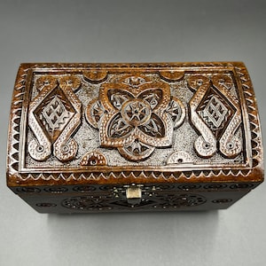 Hand carved Ukrainian  Box  Hand Painted Wooden box  Jewelry Box Gift for Her Mother&#39;s gift Exclusive box Handmade box