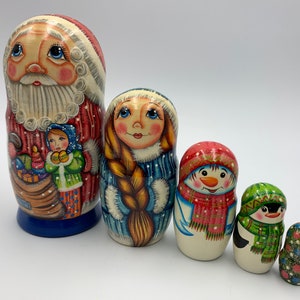 Santa  Nesting Doll 4.5&quot; 5 Pieces Hand Painted Wooden Nesting  Doll Room Decor   Family Gift Joy
