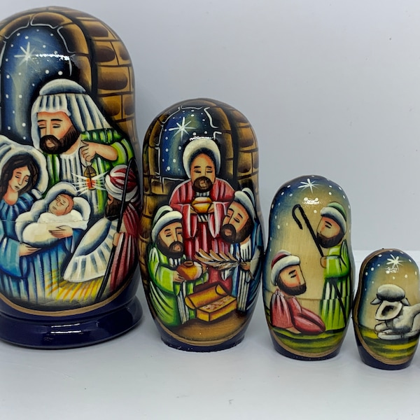 FABRIQUÉ EN UKRAINE ! Poupées gigognes de Noël en bois 5" 5pcs Matriochka ukrainienne faite main, cadeau de Noël, ensemble de crèche